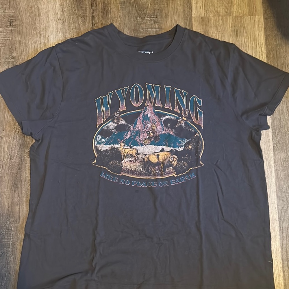 Wyoming Graphic T-Shirt
